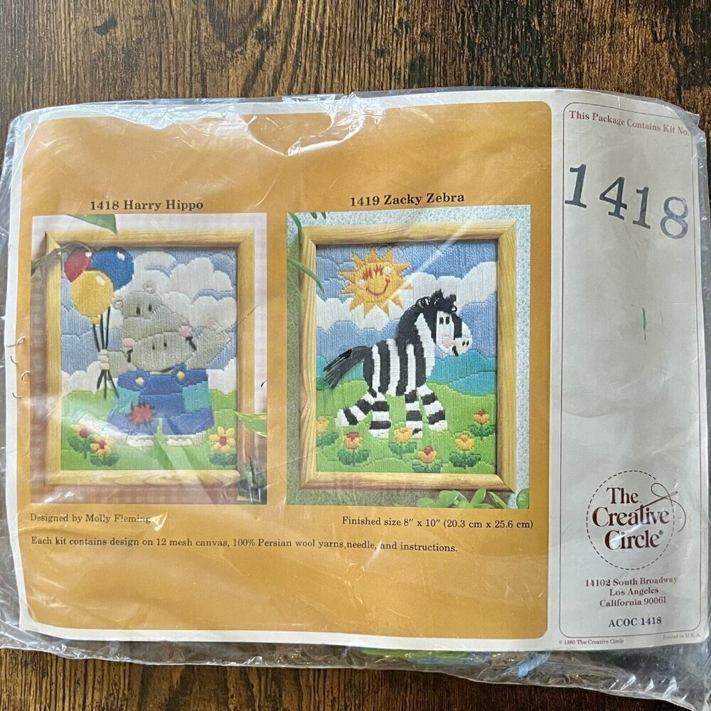 •SOLD•|The Creative Circle| Crewel Kit Harry Hippo 1418 Stitch Embroidery New - Picture 1 of 3